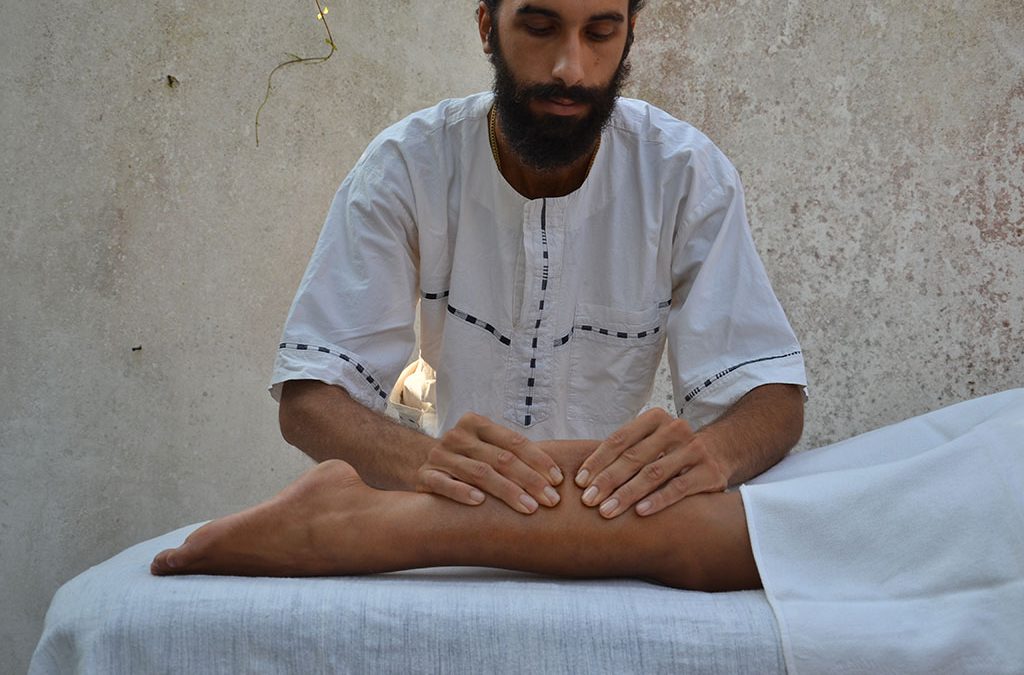 Massaggio Decontratturante Profondo & Scioglimento Articolare